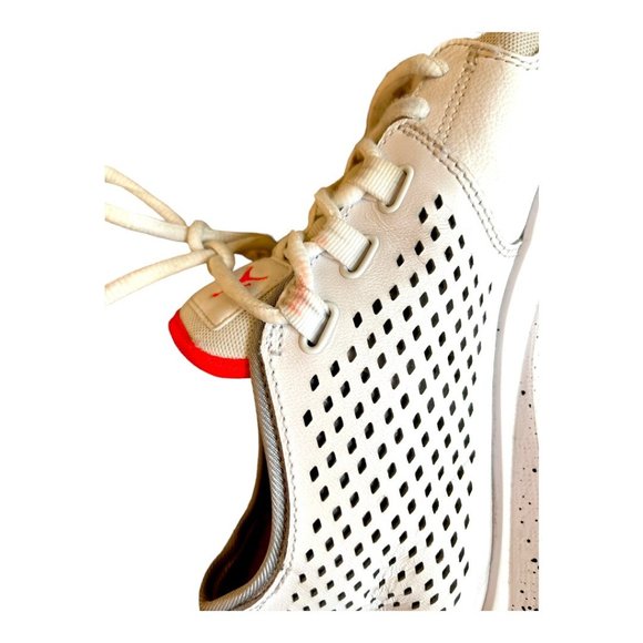 Nike Air Jordan Flow White-Wolf Grey-Infrared 23 Size 8.5 - Picture 9 of 13